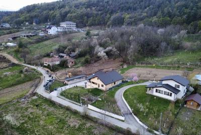 Spațiu comercial, în Argeșelu - 3