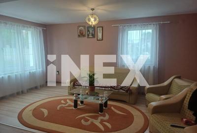 Vila spa?ioasa cu garaj, aproape de centrul Bascovului - 4