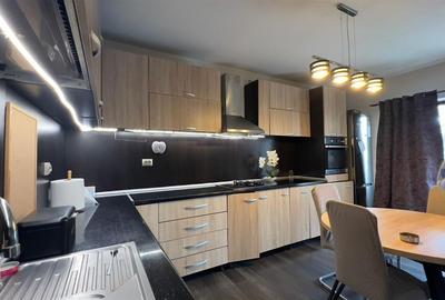 Duplex 3 camere curte de 245 mp zona Selimbar - 2