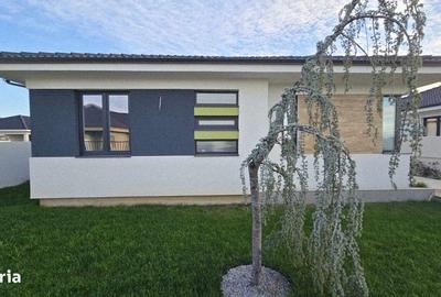 Casă cu 3 camere cu Teren 440 Mp în Nufărul - 4