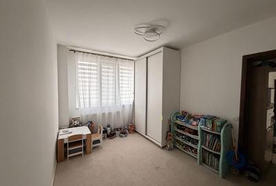 Apartament cu 3 camere semidecomandat în Nord - 2