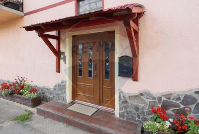 Casă individuală cu 6 camere cu Teren 155 Mp în Central - 10