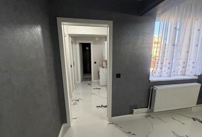 Apartament cu 3 camere decomandat în Central - 3