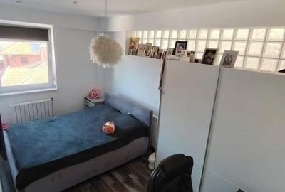 Apartament de vanzare - 4