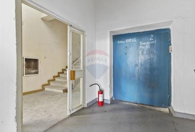 Cladire unica cu destinatii multiple de vanzare Ultracentral Arad - 11