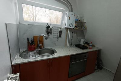 Casă cu 2 camere cu Teren 1000 Mp în Rociu - 7