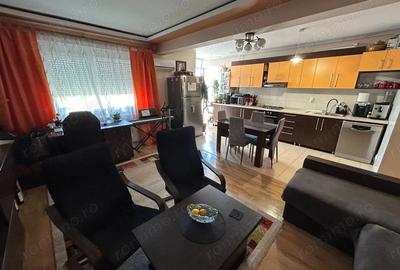 Apartament cu 3 camere în Cetate - 9