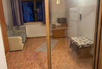 Garsonieră decomandată în Central - 6