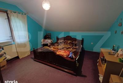 Casă cu 5 camere cu Teren 1720 Mp în Ipotești - 2