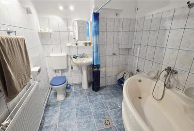 Apartament cu 3 camere semidecomandat, mobilat în Central - 14