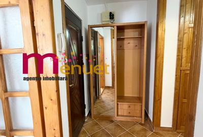 Apartament cu 3 camere decomandat în E3 - 12