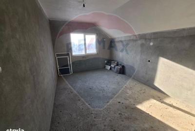 Casă cu 4 camere în Ișalnița - 11