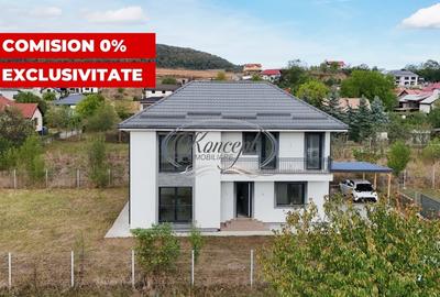 Casă individuală cu 4 camere cu Canalizare în Gilău