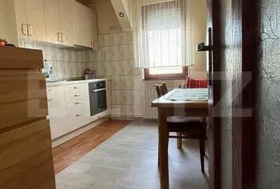 Apartament 2 camere, 57 mp, zona Reghin - 3