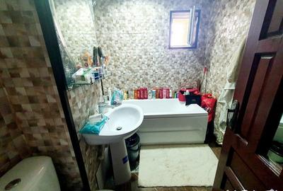 Apartament 2 camere de Lux ,situat in Rovinari, Str Muncii - 6