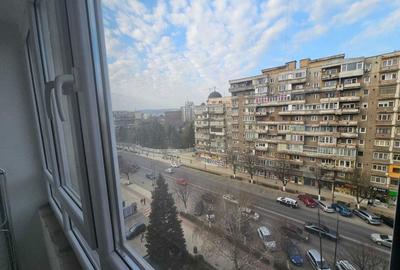 Apartament cu 3 camere decomandat în Exterior Vest - 2