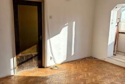 Apartament cu 2 camere decomandat în Mărgeanului - 6