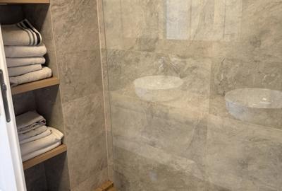 Apartament cu 3 camere decomandat în Lacul Tei - 9