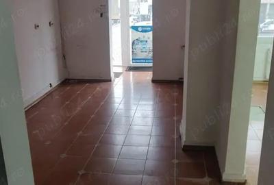 Spațiu comercial, de 53 mp, în Rogerius - 7