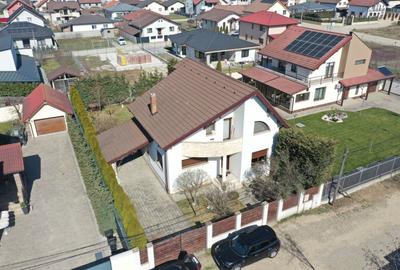 Casă individuală cu 4 camere cu Teren 423 Mp în Exterior Nord