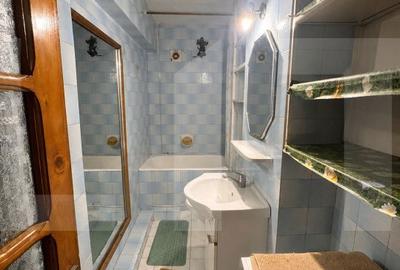 Apartament cu 3 camere decomandat în Central - 3