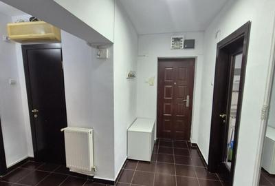 Apartament 3 camere cu boxa inclusa - cartier Traian - 4