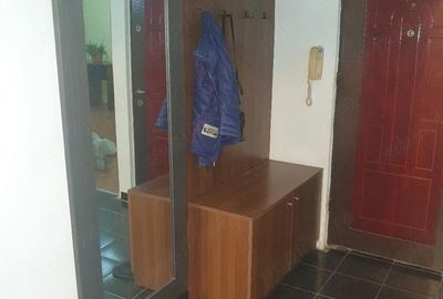 Apartament cu 2 camere decomandat în Nufărul - 8