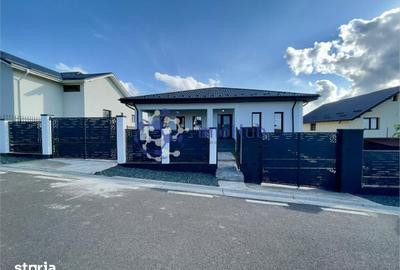 Casă cu 5 camere cu Teren 485 Mp în Miroslava - 1
