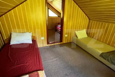 Casă cu 3 camere cu Teren 1470 Mp în Șugag - 3