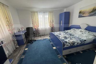 Casă cu 5 camere cu Teren 1075 Mp în Brebi
