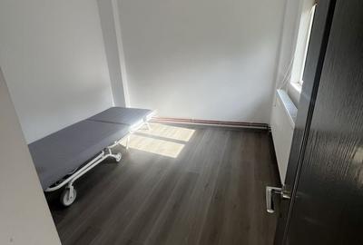 Casă cu 4 camere în Cumpătu
