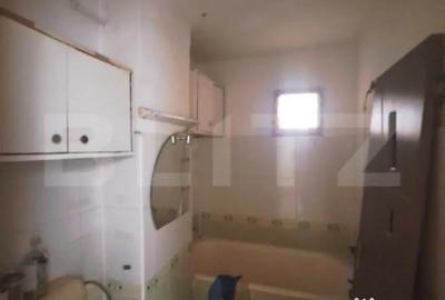 Apartament cu 3 camere decomandat în Astra