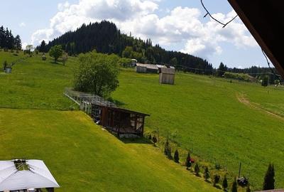 Casă cu 3 camere semidecomandat în Sărișor - 7