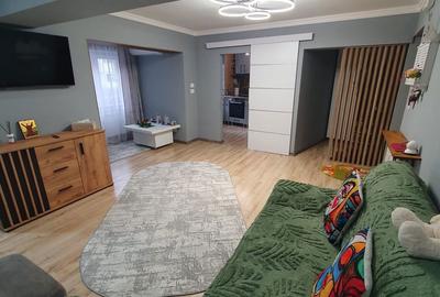 Apartament cu 3 camere semidecomandat în Central - 8
