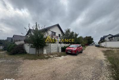 Casă cu 3 camere cu Teren 200 Mp în Berceni