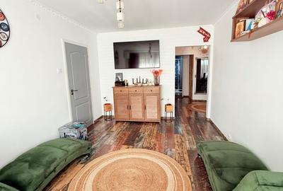 Apartament cu 4 camere semidecomandat în Rahova - 1