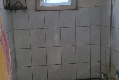 P.F vand apartament 2 camere- Profi- Micro 1- Turda- semidecomandat - etaj 3 - 6