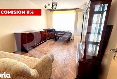 Apartament cu 4 camere decomandat în Rovine - 1