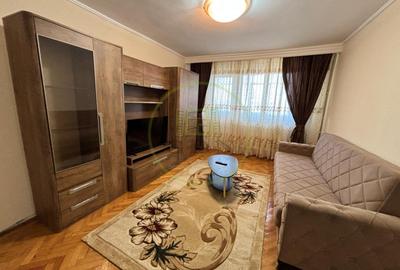 Apartament cu 3 camere decomandat, mobilat în Calea București - 2