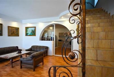 FILM & 3D! Casa adaptabila, 250 mp teren, loc parcare, Central, Brasov - 37