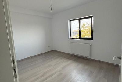 Apartament cu 3 camere decomandat în Dancu - 7