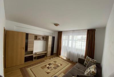 Apartament 3 camere zona Tractorul Apartament 3 camere zona Tractorul - 1