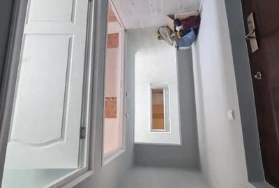 Apartament cu 3 camere semidecomandat în Narcisa - 1