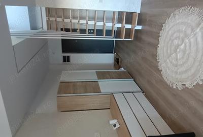 Garsonieră decomandată în Central - 7