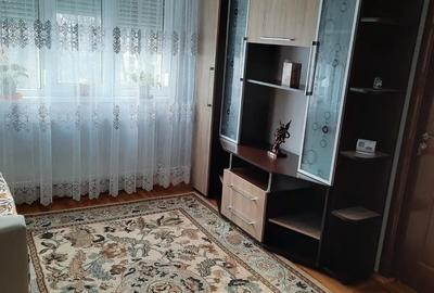 2 camere de inchiriat in micro 19 - 4