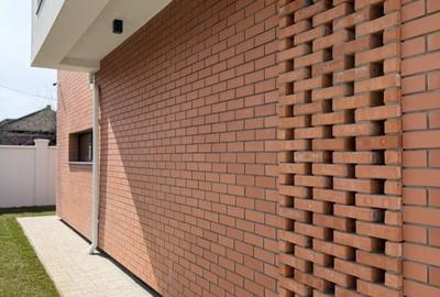 Casă individuală cu 5 camere cu Canalizare în Lipovei - 6