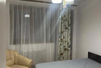 Apartament cu 3 camere decomandat în Central - 2