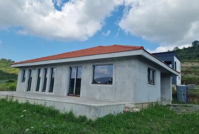 Casă cu 3 camere cu Teren 620 Mp în Livezeni - 9