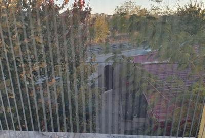 Casă cu 6 camere în Central - 1