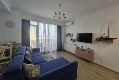 Apartament cu 2 camere decomandat, mobilat în Central